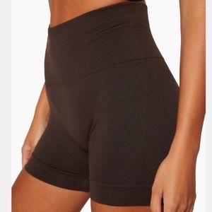 Set active sculpt flex shorts